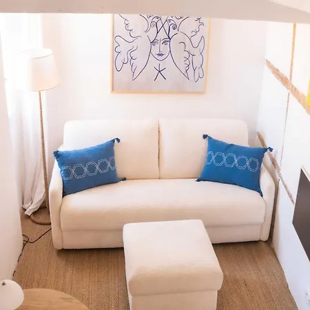 Cozy Studio- Mezzanine 2p- Port St-tropez Apartment